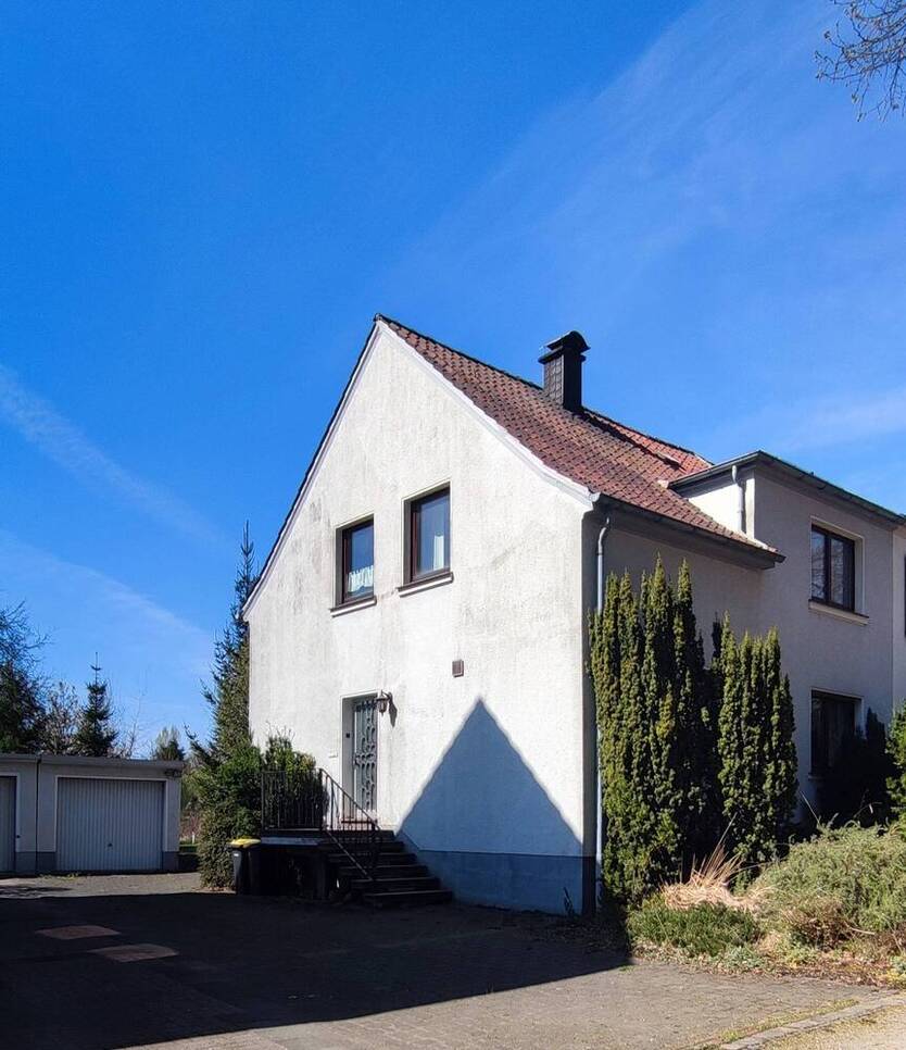 Mit Garten und Garage! Doppelhaushälfte in ruhiger Lage von Herten