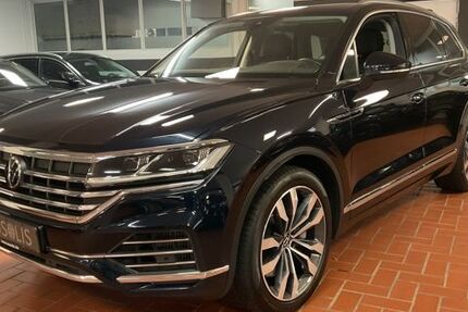 VW Touareg 87.000 km 44.990 € Wülfrath 42489