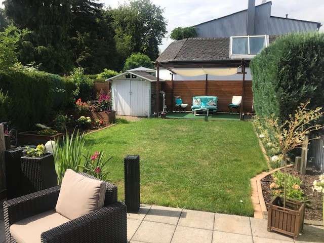 Haus zum Mieten in Duisburg 1.000 € 77 m² 4.5 zimmer