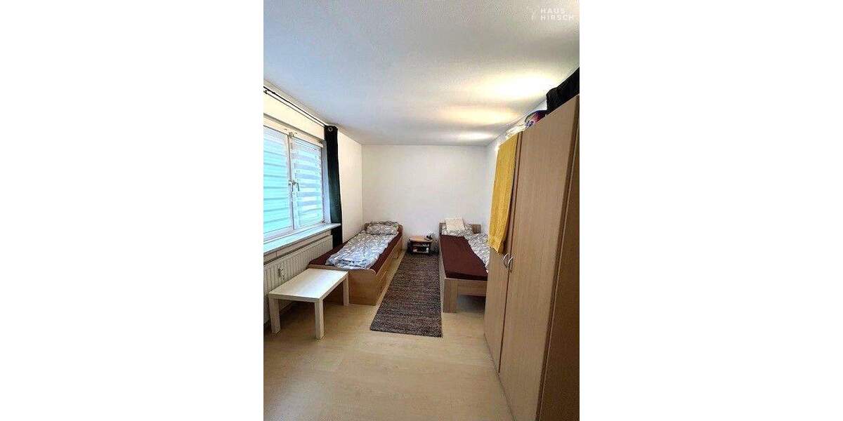 Mehrfamilienhaus mit 5 Stellplätzen und großem Grundstück mit Carport 1 zimmer