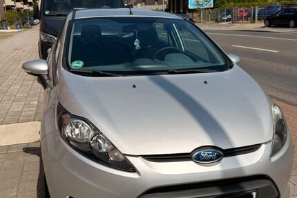 Ford Fiesta 146.000 km 3.550 &euro; Duisburg 47249