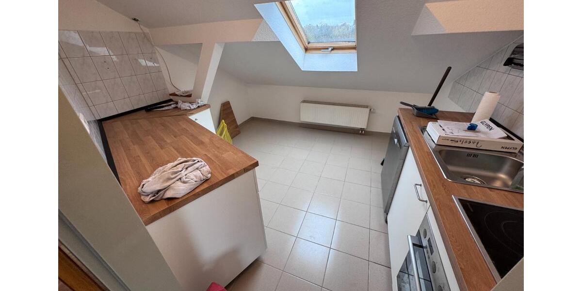Dachgeschoßwohnung Essen Stadtbezirk VII - 3 Zimmer, 59 m&sup2;, 620&euro; | Angebot:26351666