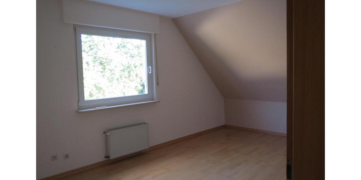 Doppelhaushälfte Velbert Langenberg - 6 Zimmer, 148 m&sup2;, 1.690&euro; | Angebot:25358178
