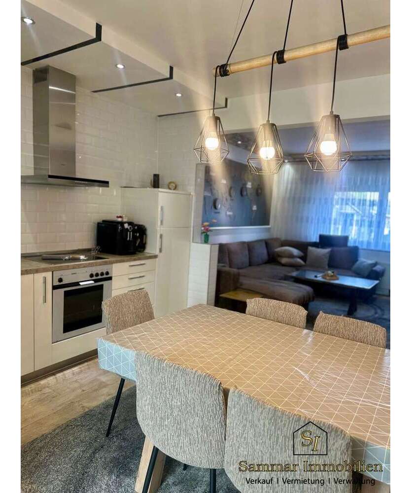 Haus zum Mieten in Düsseldorf 2.500 € 166 m²