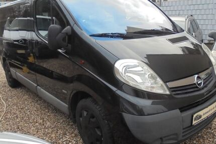 Opel Vivaro 232.300 km 8.999 € Duisburg 47249