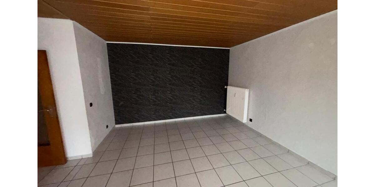 Etagenwohnung Gelsenkirchen Gelsenkirchen-Nord - 4 Zimmer, 96 m&sup2;, 1.100&euro; | Angebot:25356272