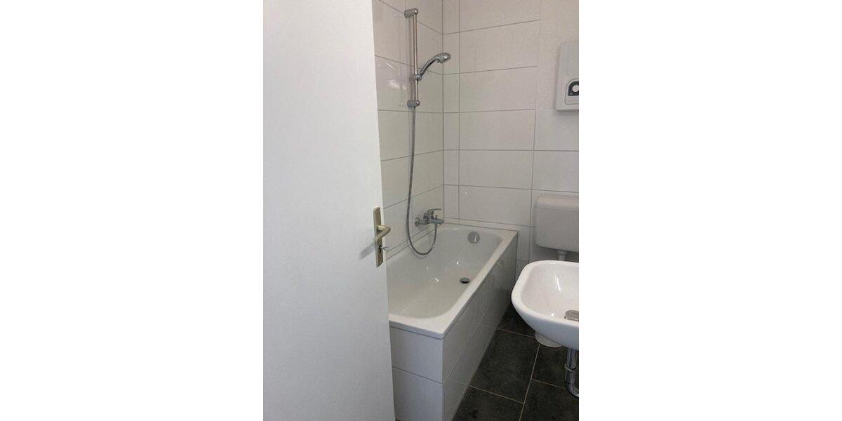 Etagenwohnung Essen Stadtkern - 2 Zimmer, 46 m&sup2;, 530&euro; | Angebot:26329339