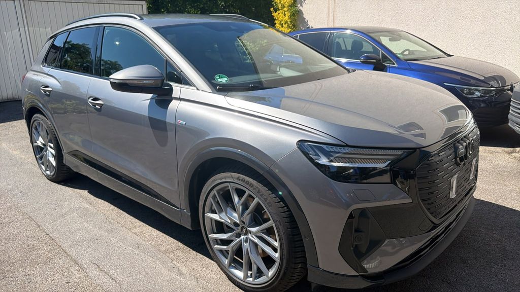 Audi Q4 e-tron 39.079 km 32.990 &euro; Gelsenkirchen 45883