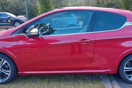Peugeot 208 125.500 km 8.500 € Dortmund 44339