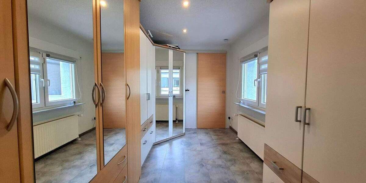 Reihenmittelhaus Bochum Weitmar - 5 Zimmer, 115 m&sup2;, 430.000&euro; | Angebot:24436899