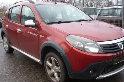 Dacia Sandero 233.000 km 2.950 &euro; Bottrop 46238