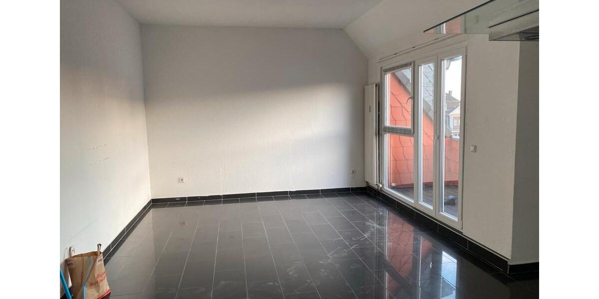 Charmante 4-Zimmer-Wohnung DG 4 zimmer