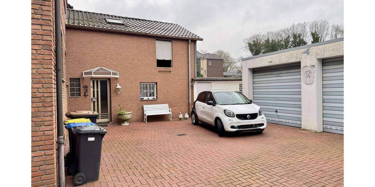 Doppelhaushälfte Recklinghausen Hillerheide - 8 Zimmer, 225 m&sup2;, 345.000&euro; | Angebot:24032690