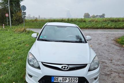 Hyundai i30 195.000 km 2.900 € Datteln 45711
