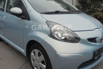 Toyota Aygo (X) 79.000 km 3.450 € Recklinghausen 45659