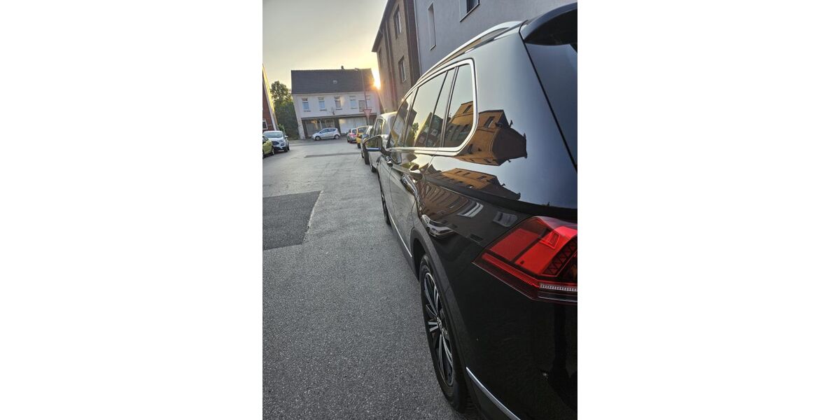 VW Tiguan 123.000 km 22.799 &euro; Duisburg 47137