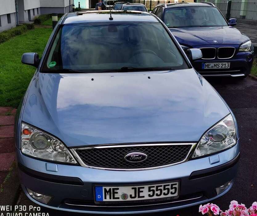 Ford Mondeo 168.000 km 1.000 € Ratingen 40878
