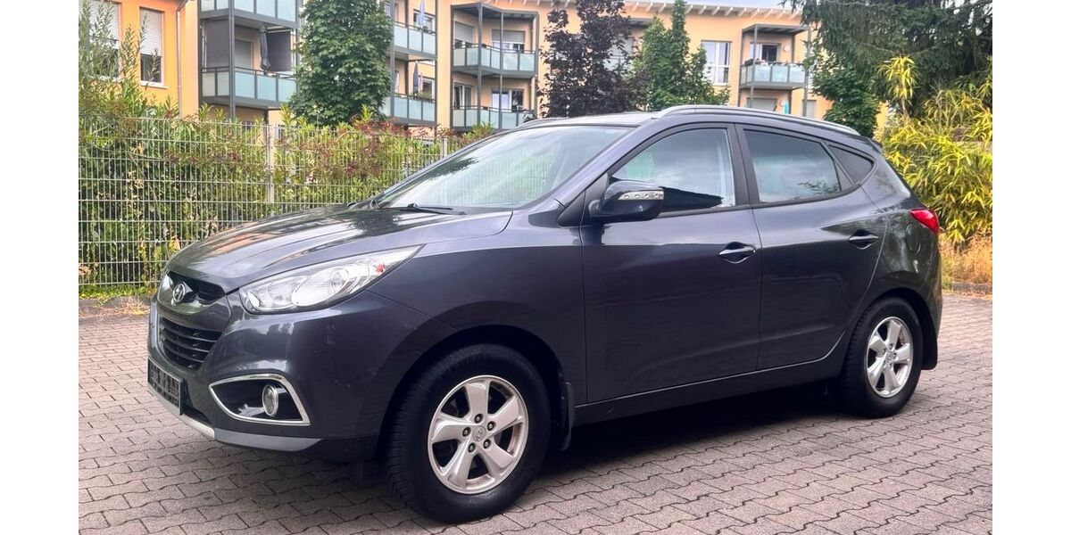 Hyundai ix35 115.000 km 5.900 &euro; Herne ( Nordrhein-Westfalen ) 44628