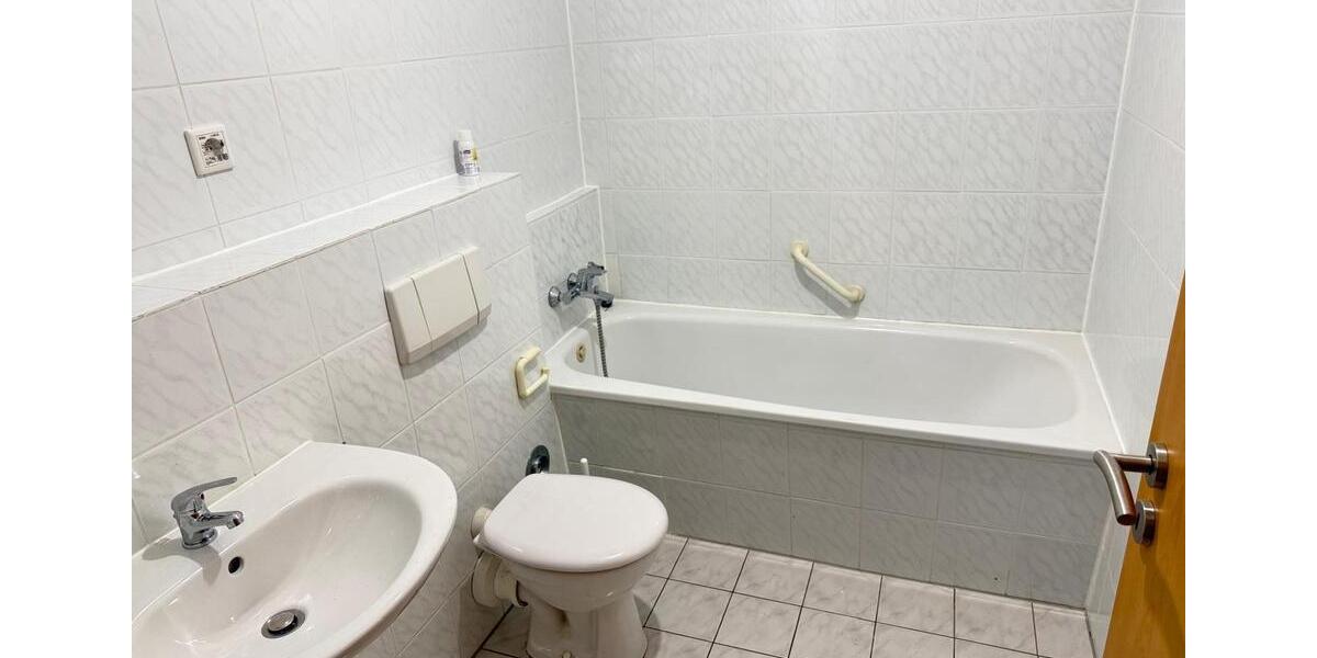 2,5-Zimmer - DG -Wohnung mit Balkon ohne Kinderzimmer in Herne 2 zimmer