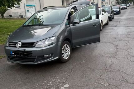 VW Sharan 78.000 km 26.450 &euro; MARL 45768