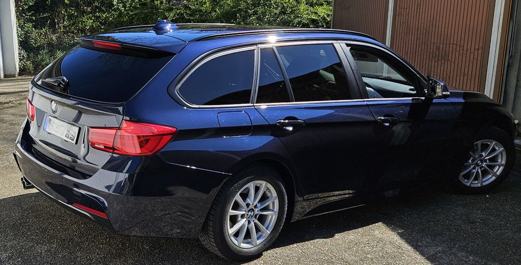 BMW 320 200.000 km 10.590 € Bochum 44809