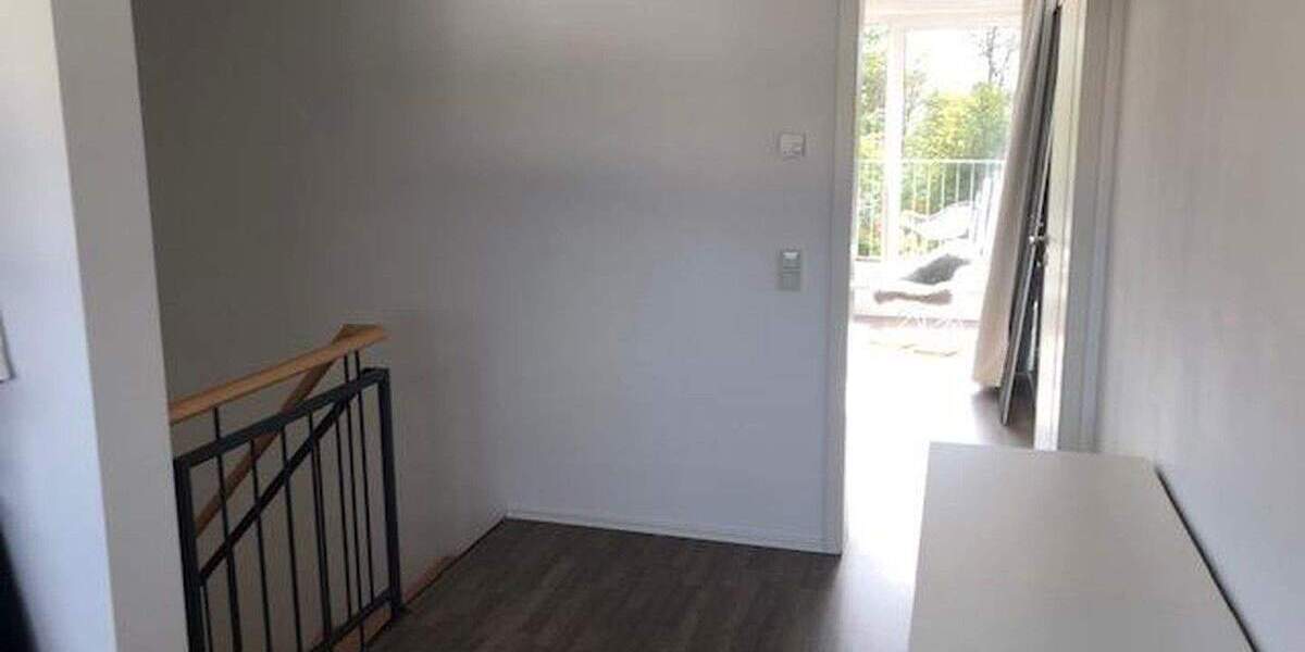 Moderne Doppelhaushälfte mit unverbaubarem Blick ins Grüne 4 zimmer