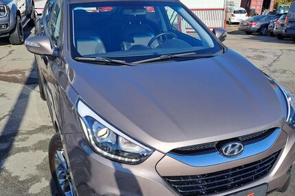 Hyundai ix35 65.000 km 9.900 &euro; Sprockhövel 45549