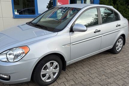 Hyundai Accent 91.085 km 3.499 € Bochum 44894