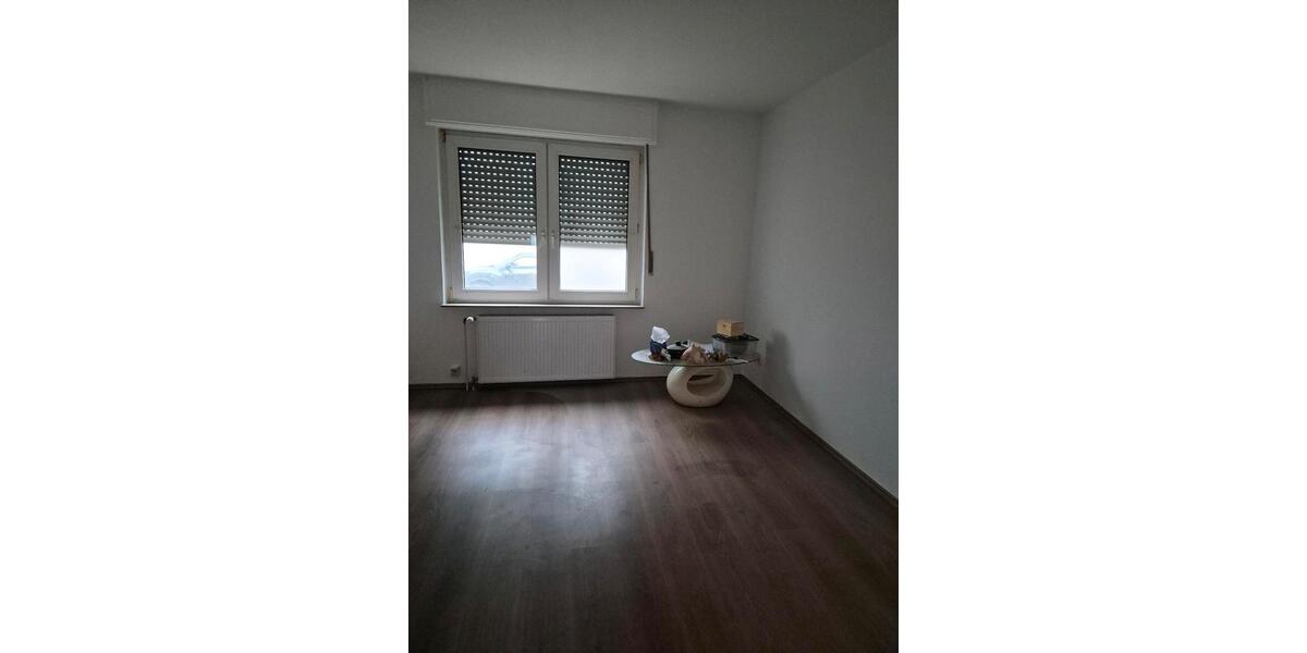 Erdgeschoßwohnung Bochum Wiemelhausen - 1 Zimmer, 30 m&sup2;, 320&euro; | Angebot:26291743