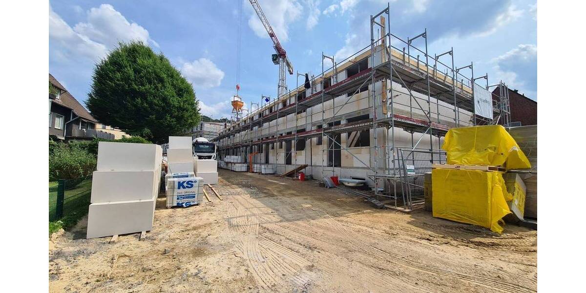 #IM AUSBAU!!## Energieeffizientes Reihenhaus mit eigenem Garten und Keller! 5 zimmer