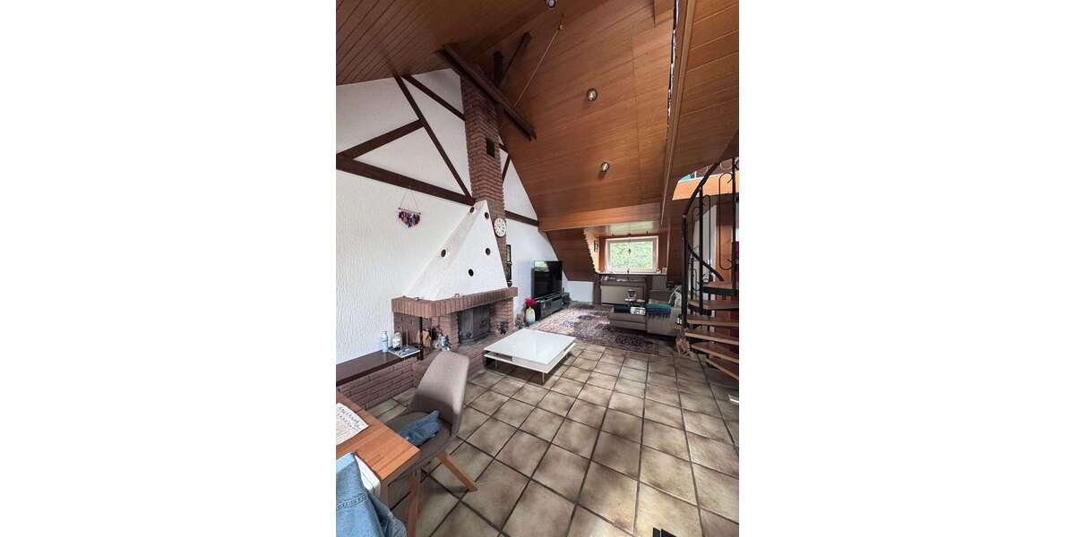 Etagenwohnung Mülheim an der Ruhr Altstadt II - 3.5 Zimmer, 92 m&sup2;, 700&euro; | Angebot:27283707