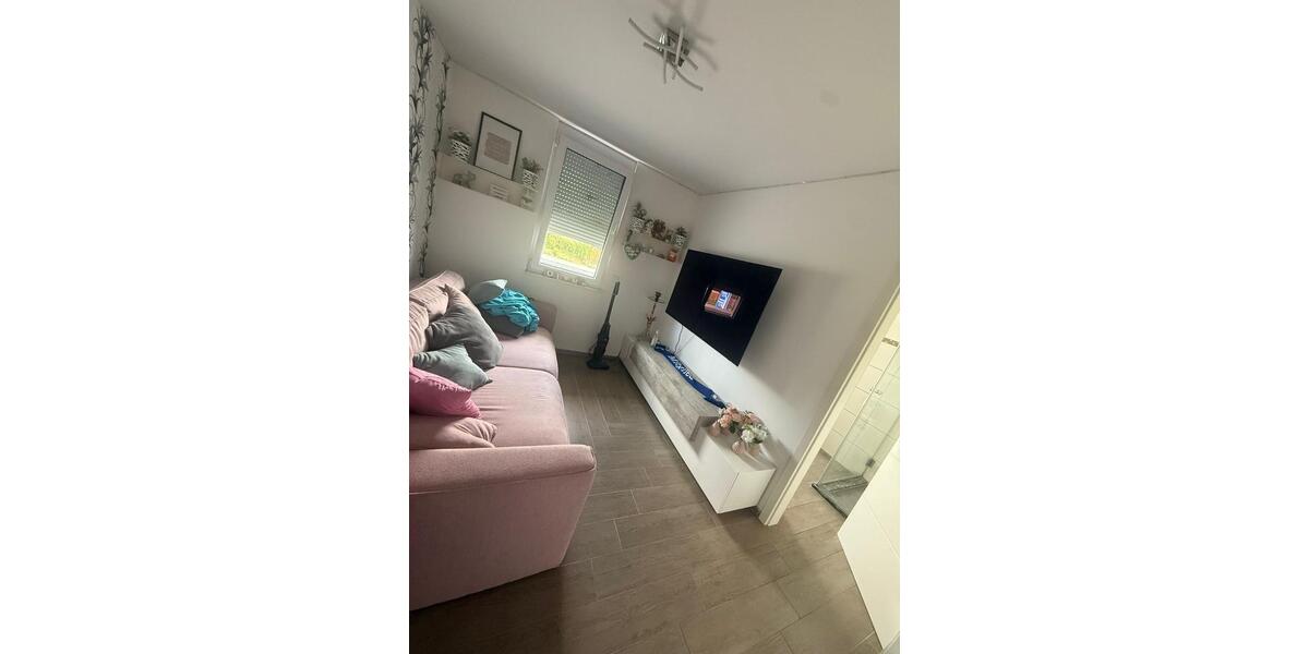 Doppelhaushälfte Oberhausen Biefang - 7 Zimmer, 161 m&sup2;, 1.950&euro; | Angebot:27615887