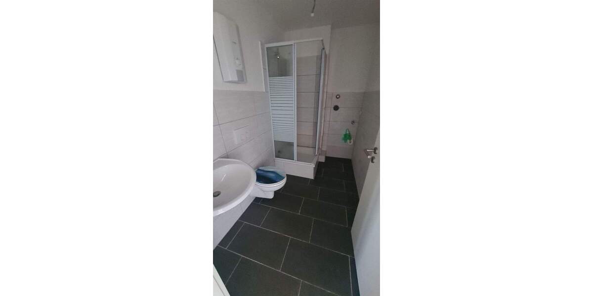 Etagenwohnung Dinslaken Innenstadt - 2 Zimmer, 73 m&sup2;, 550&euro; | Angebot:23979452