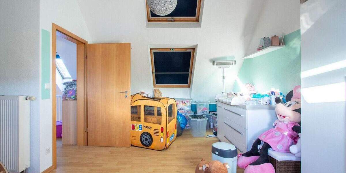 Reihenmittelhaus Bottrop Eigen - 4 Zimmer, 142 m&sup2;, 399.000&euro; | Angebot:25707079