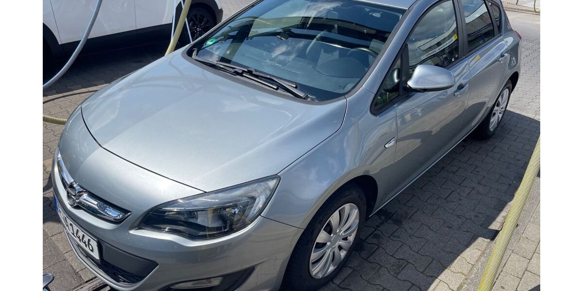 Opel Astra 144.324 km 5.590 &euro; Essen 45329
