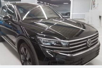 VW Touareg 43.956 km 60.950 € Oberhausen 46047