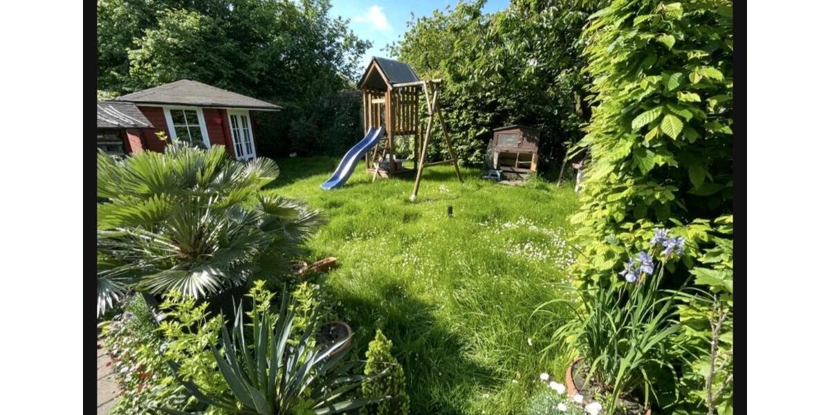 Idyllische Doppelhaushälfte in Spielstraße nähe Südringcenter 4 zimmer