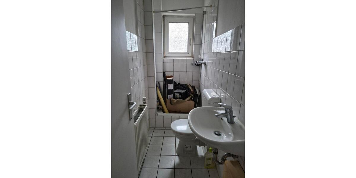 Erdgeschoßwohnung Bochum Wiemelhausen - 1 Zimmer, 30 m&sup2;, 320&euro; | Angebot:26291743