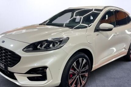 Ford Kuga 33.200 km 25.390 &euro; Recklinghausen 45659