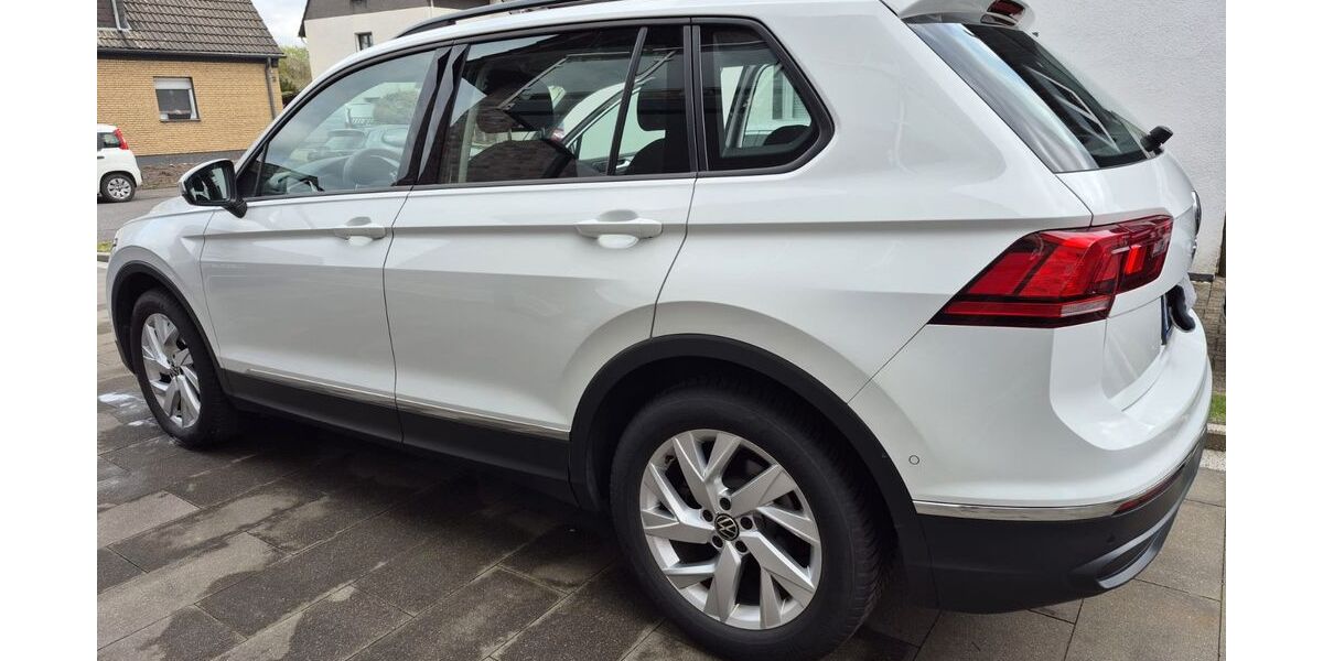 VW Tiguan 30.675 km 26.900 &euro; Recklinghausen 45665