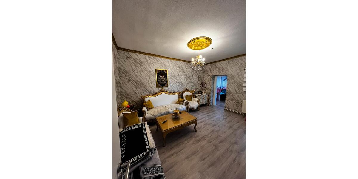 Etagenwohnung Duisburg Hamborn - 5 Zimmer, 104 m&sup2;, 118.500&euro; | Angebot:26263058