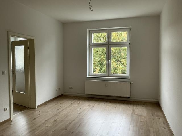Etagenwohnung Essen Stadtkern - 1.5 Zimmer, 42 m&sup2;, 379&euro; | Angebot:26356317