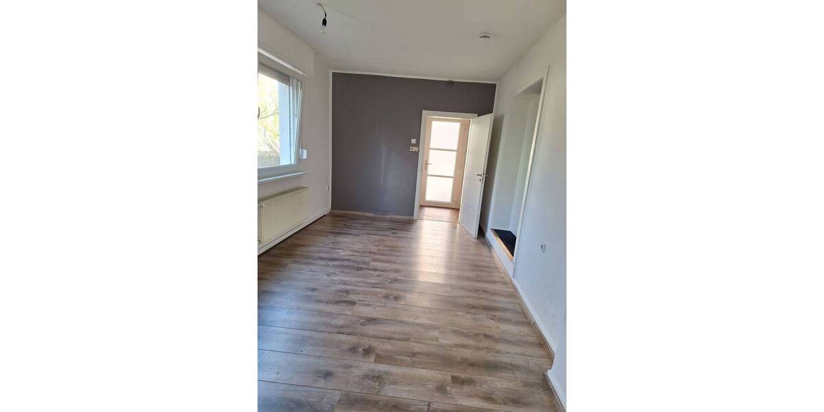 Mehrfamilienhaus, Wohnhaus Bochum Wiemelhausen - 2 Zimmer, 50 m&sup2;, 400&euro; | Angebot:26202165