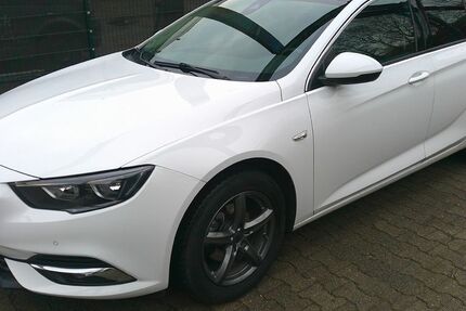 Opel Insignia 90.000 km 12.990 € Hattingen 45527