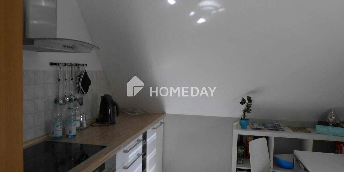 Charmante Doppelhaushälfte mit großem Grundstück und modernem Wohnkomfort 6 zimmer