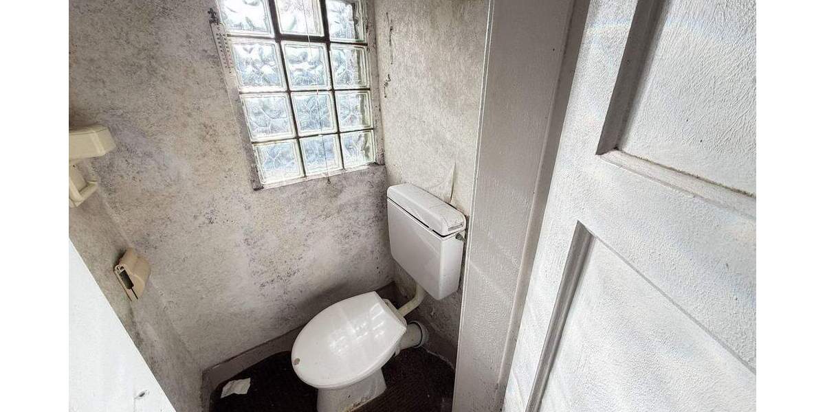 Reihenmittelhaus Duisburg Beeck - 4 Zimmer, 73 m&sup2;, 119.000&euro; | Angebot:25534763