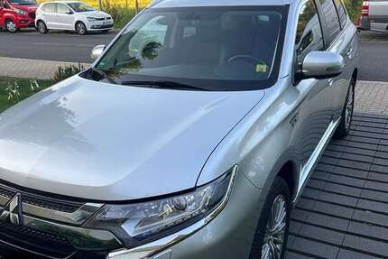 Mitsubishi Outlander 43.000 km 24.000 &euro; Oberhausen 46147