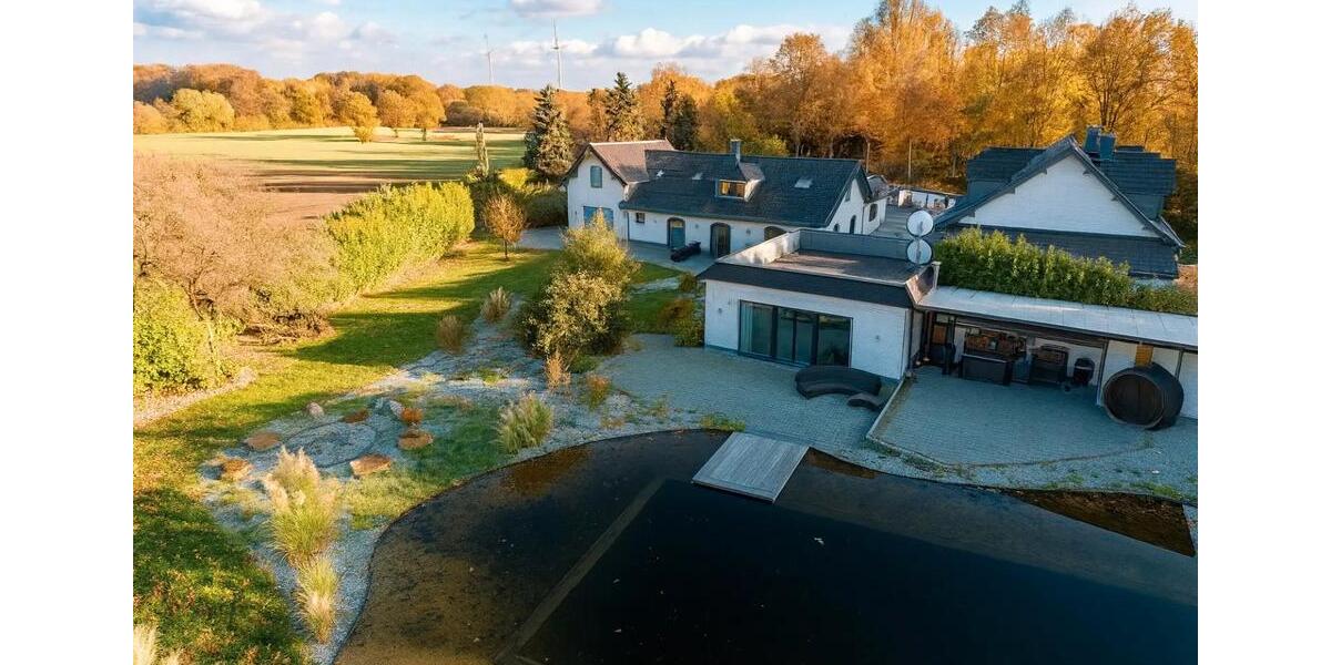 Freistehendes Einfamilienhaus 362m² mit Poolhaus & Pool - 6482m² 10 zimmer