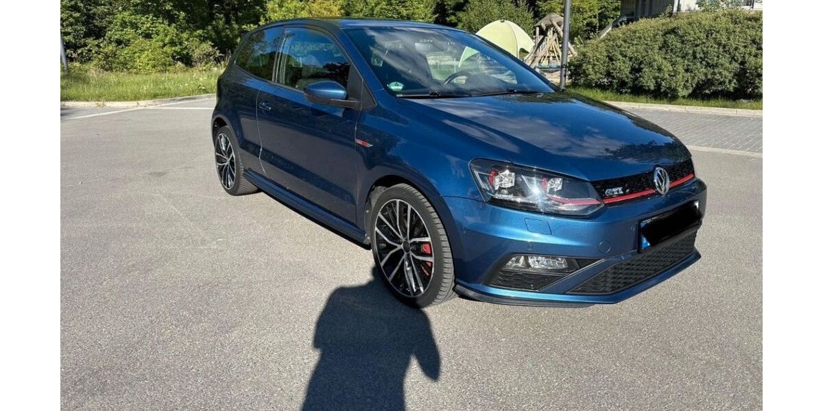 VW Polo 164.642 km 10.000 &euro; Kamp-Lintfort 47475