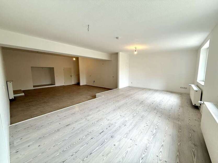 Wohnung zum Mieten in Duisburg Untermeiderich 1.000 € 100 m²
